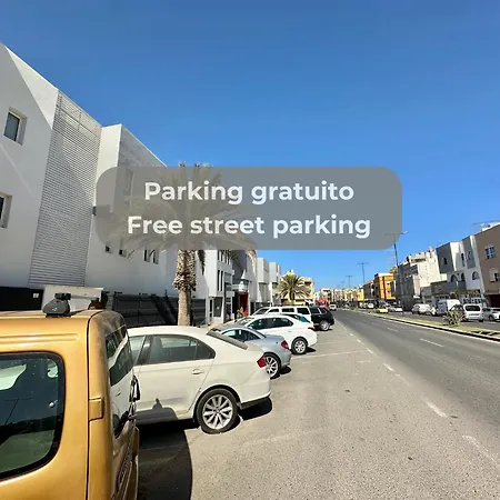 Surfer's View Pool Ac Wifi Deskterrace And Parking Apartment Corralejo