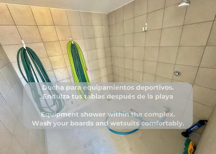 Surfer's View Pool Ac Wifi Deskterrace And Parking Appartamento Corralejo